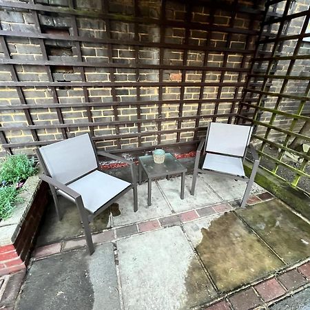 Cosy Single Room For One Person 布罗姆利 外观 照片
